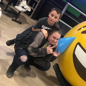 Meet your Posher, Dakota